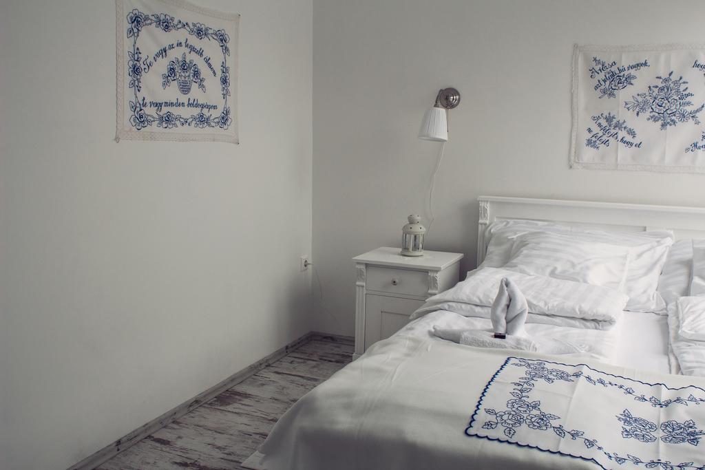 Deak Udvarhaz Kakucs Quarto foto