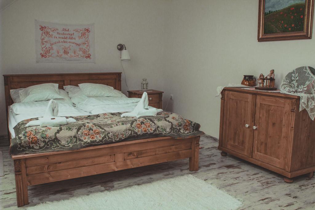Deak Udvarhaz Kakucs Quarto foto